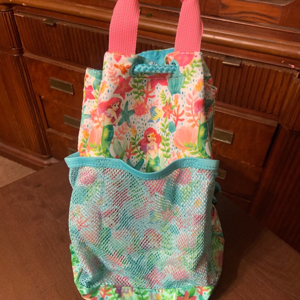 Ariel beach bag